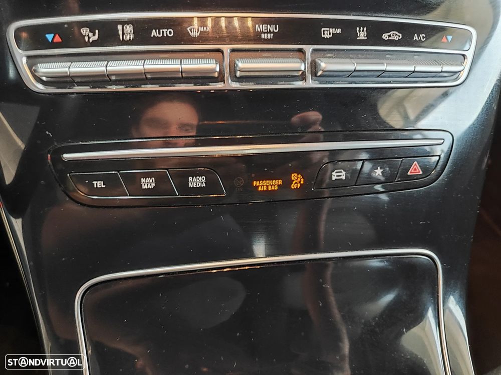 Mercedes-Benz GLC 300 de Coupe 4Matic 9G-TRONIC Edition AMG Line - 32