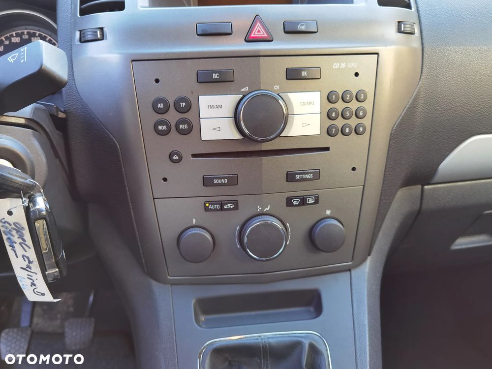 Opel Zafira 1.8 Enjoy - 12