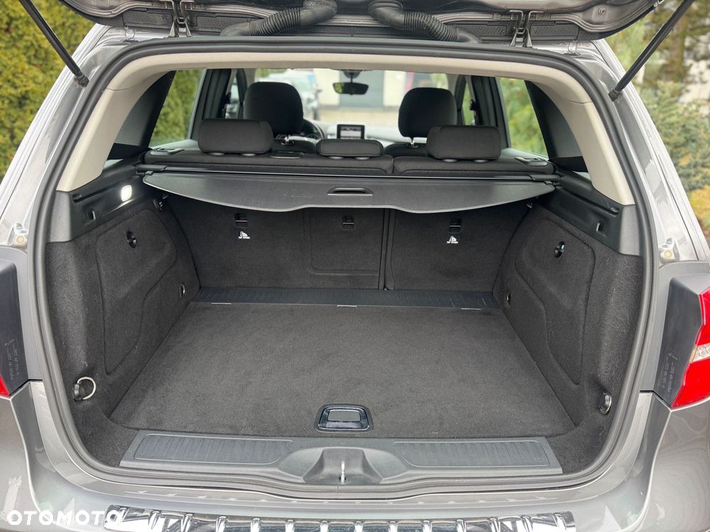Mercedes-Benz Klasa B 180 BlueEFFICIENCY Edition Style - 19