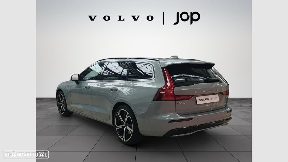 Volvo V60 2.0 T6 AWD TE Plus Dark - 3