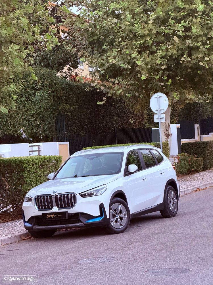 BMW iX1 xDrive30 xLine - 9