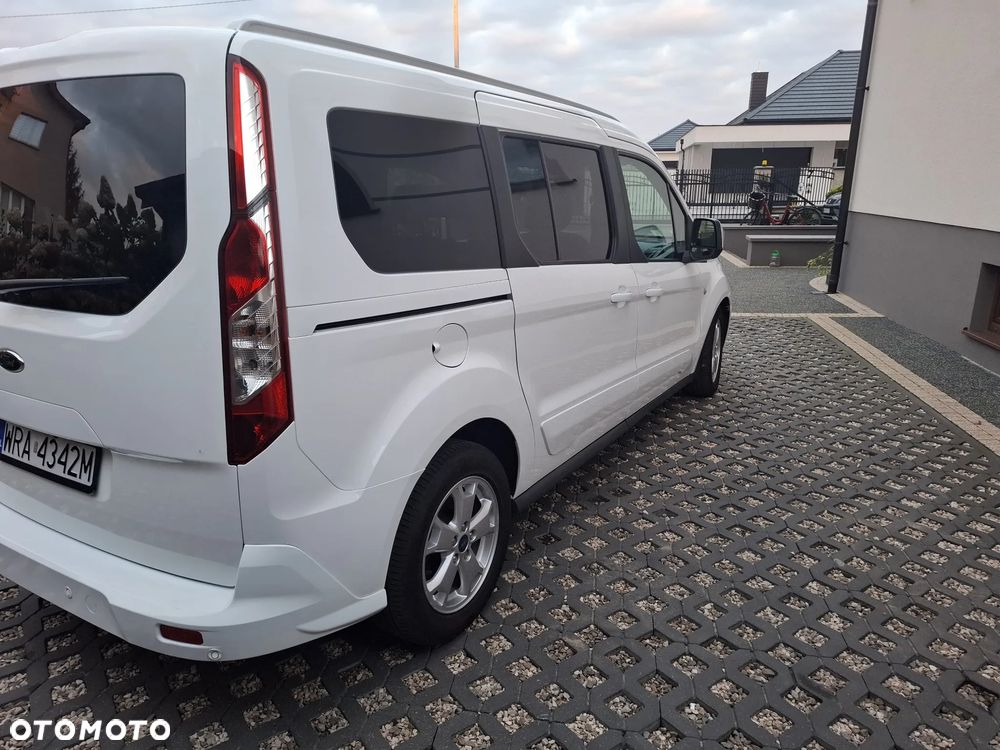 Ford Tourneo Connect Grand - 5