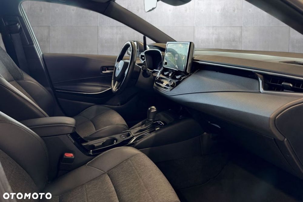 Toyota Corolla 1.8 Hybrid Active - 19