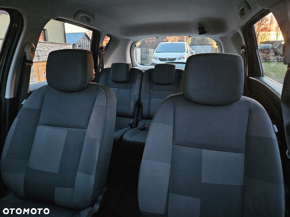 Renault Scenic 1.6 16V Confort Expression - 25