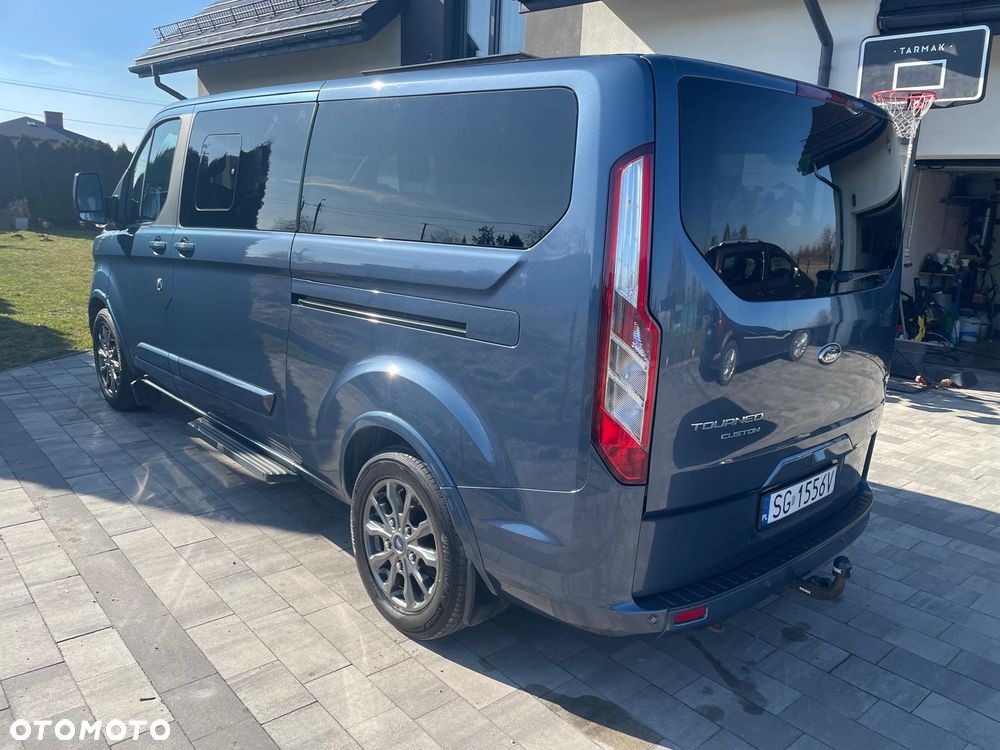 Ford Tourneo Custom 2.0 EcoBlue L2 Titanium - 2
