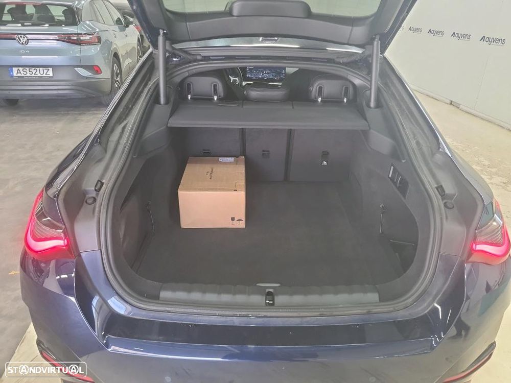 BMW i4 M50 - 12