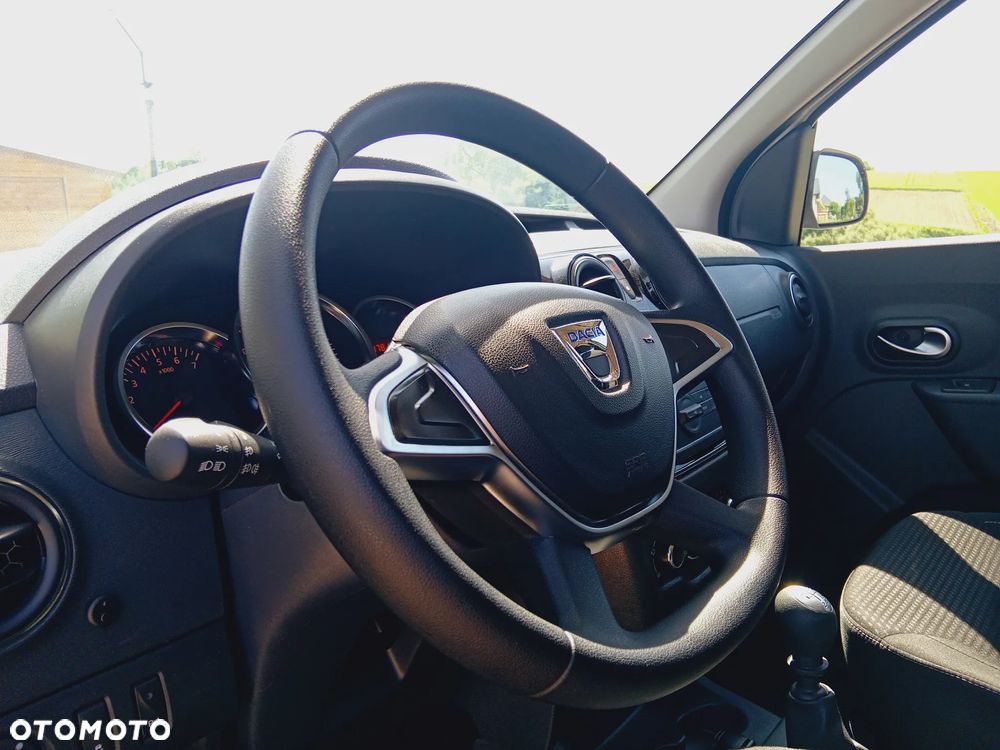 Dacia Dokker 1.5 Blue dCi Laureate - 25