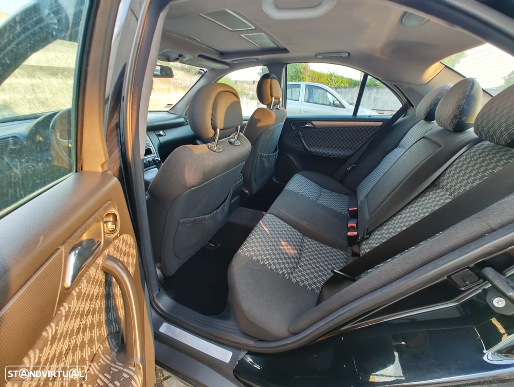 Mercedes-Benz C 220 CDi Elegance - 7