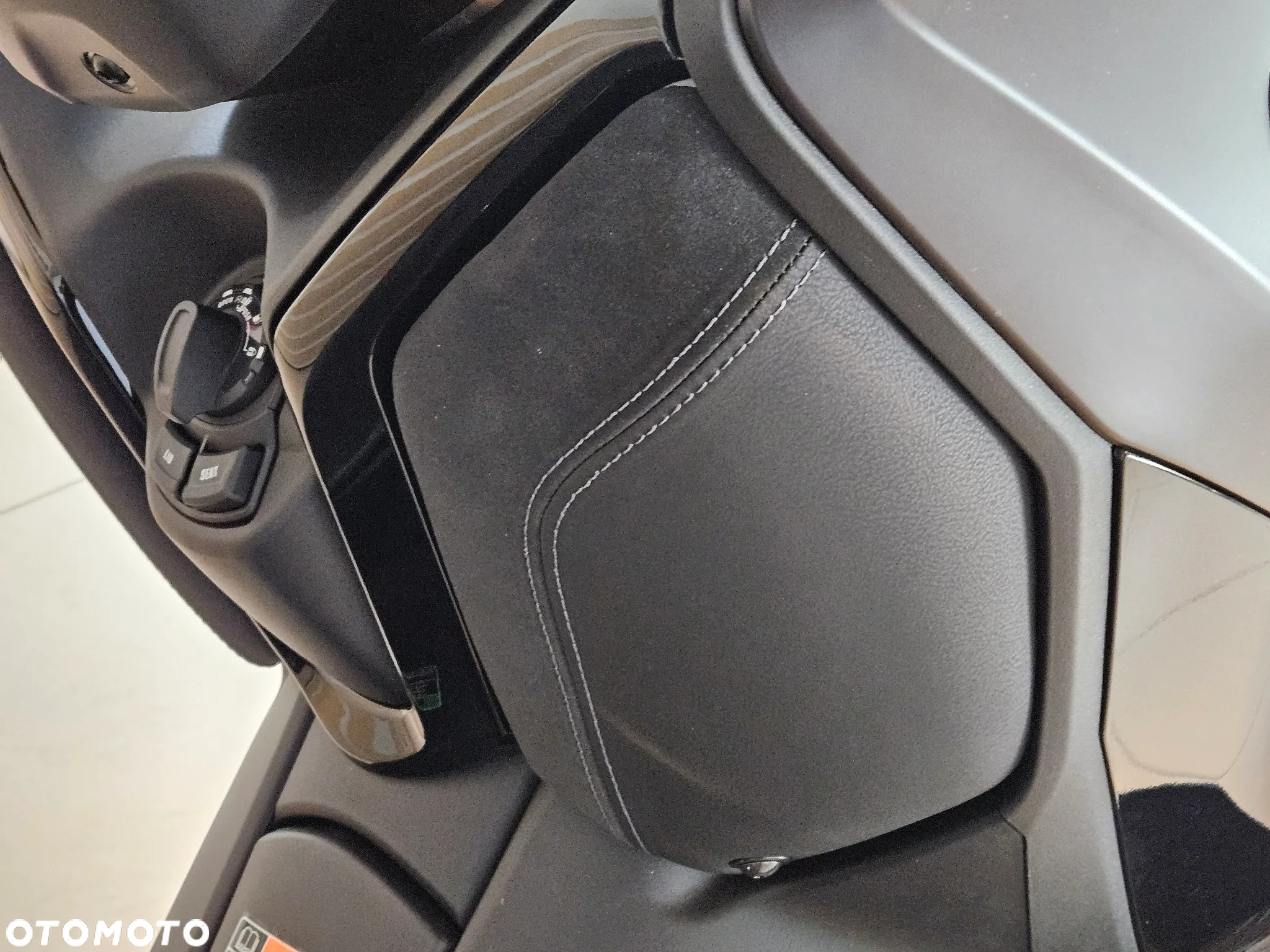 Yamaha X-max - 11