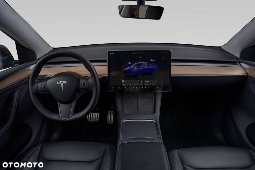Tesla Model Y Performance Dual Motor AWD - 24