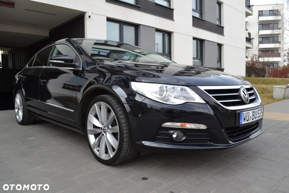 Volkswagen Passat CC - 13