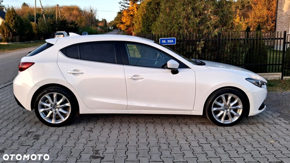 Mazda 3 - 7