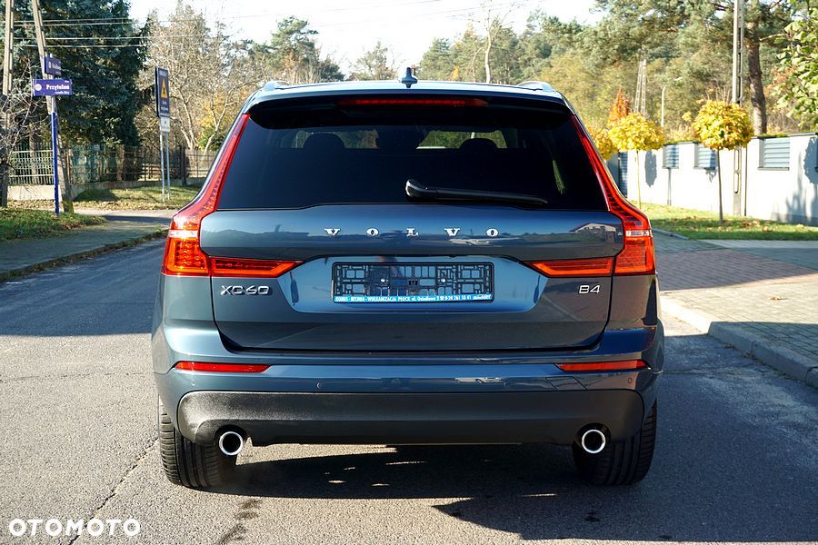 Volvo XC 60 B4 B Geartronic Momentum Pro - 17