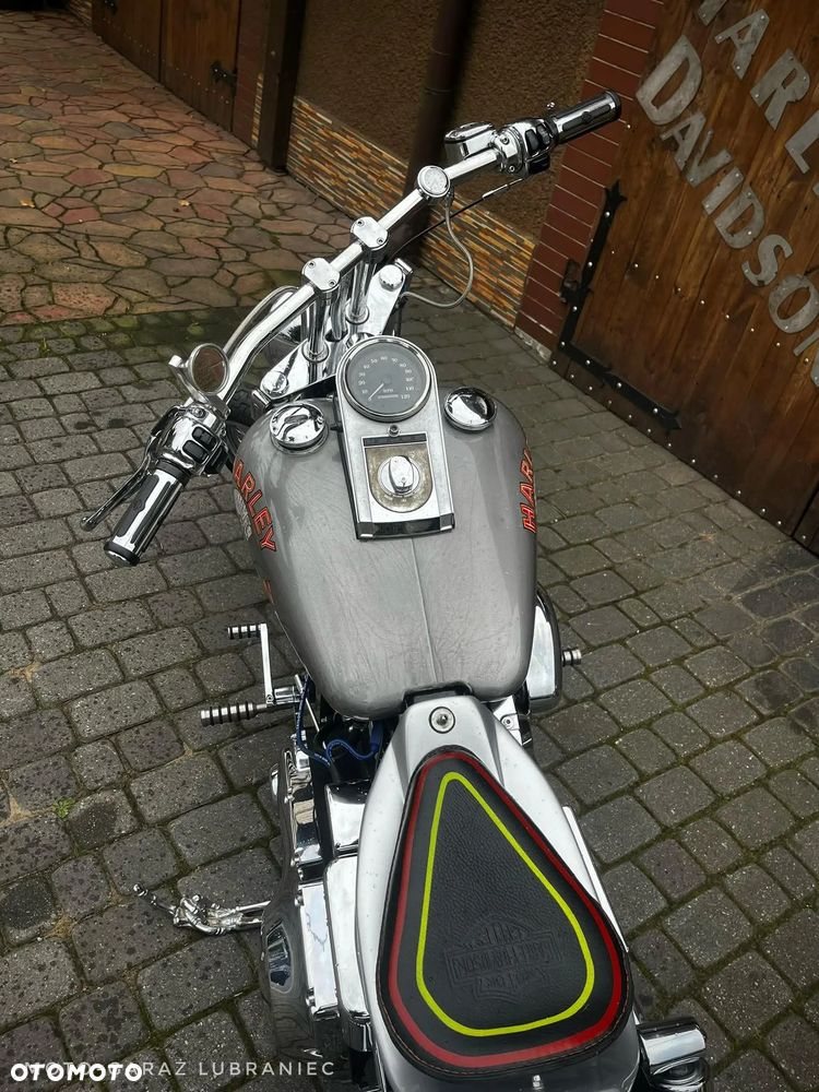 Harley-Davidson Dyna - 13