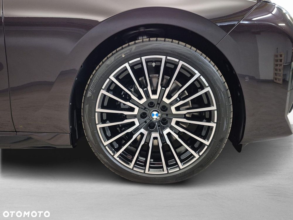BMW Seria 7 - 10