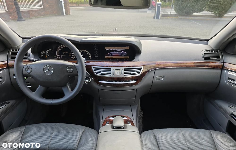 Mercedes-Benz Klasa S 500 7G-TRONIC - 26