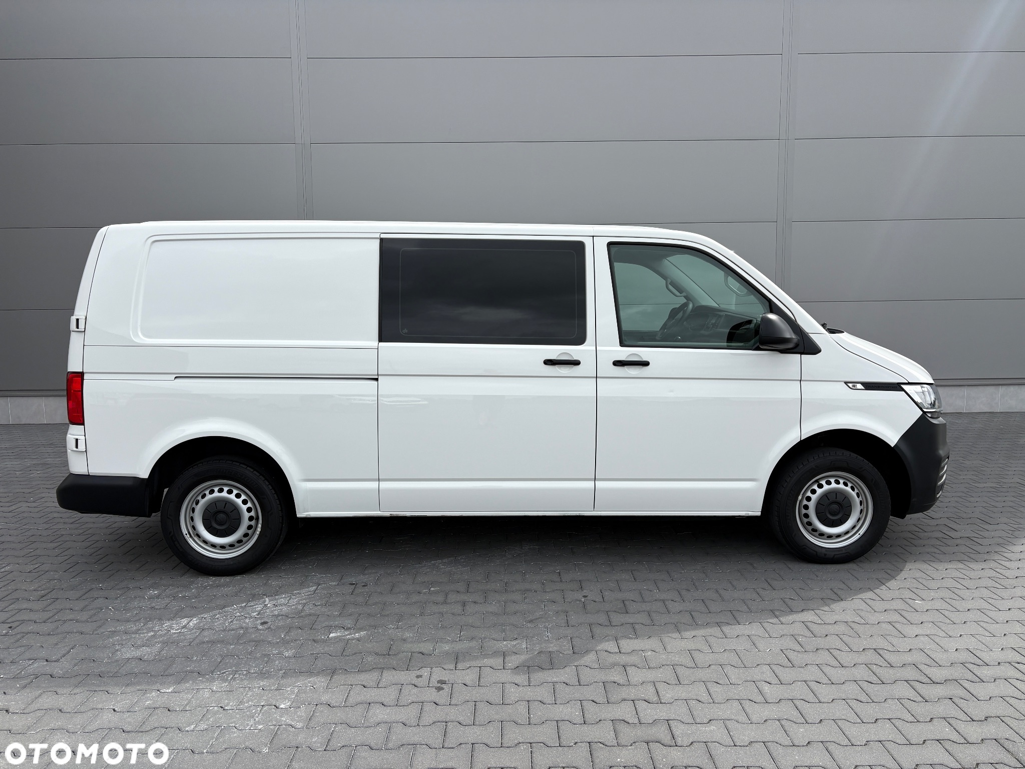 Volkswagen Transporter T6,1 - 13