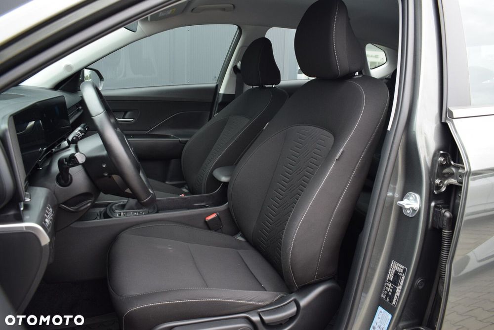 Hyundai Kona - 12