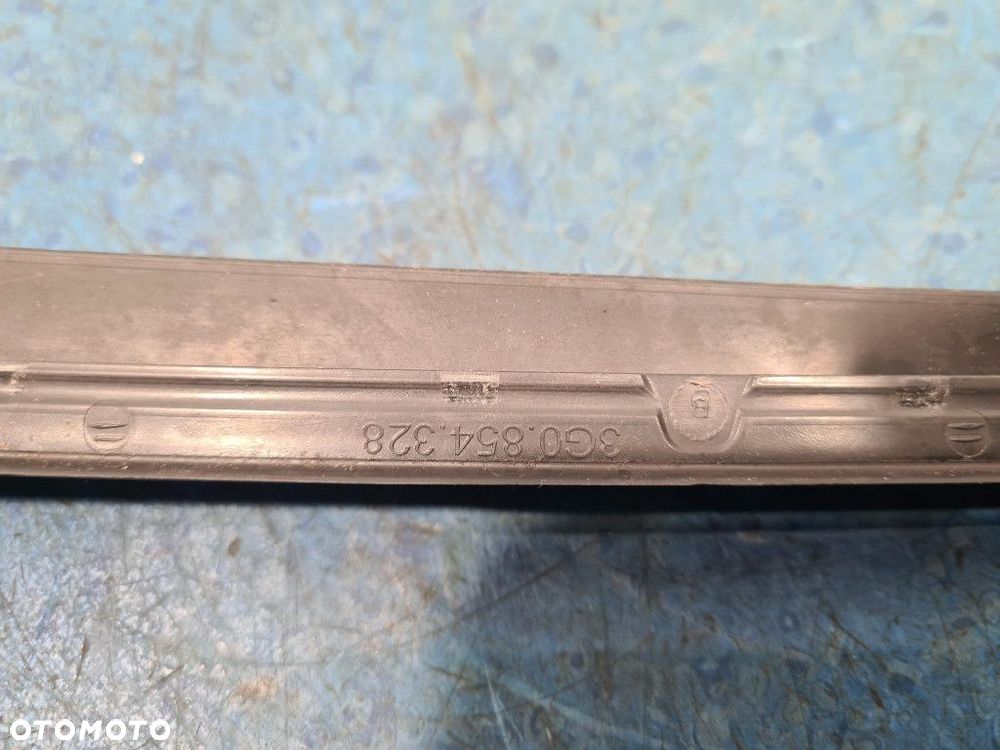 VOLKSWAGEN PASSAT B8 LISTWA OZDOBNA SZYBY CZOŁOWEJ PRAWA  3G0854328 LI7F - 9