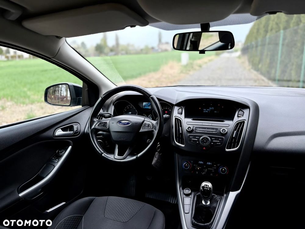 Ford Focus 1.0 EcoBoost Gold X (Edition) - 9