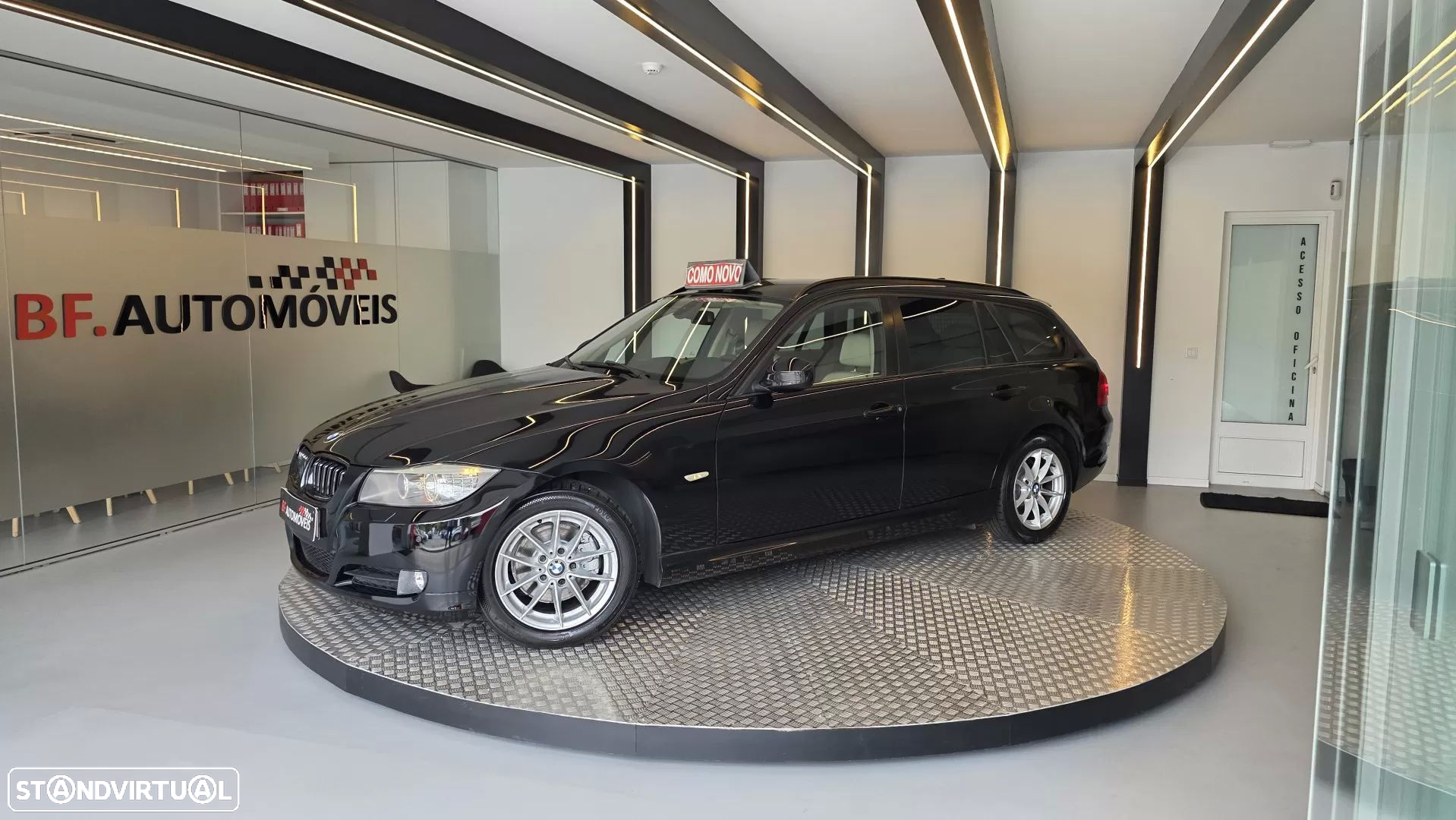 BMW 318 d Touring Navigation Sport - 2