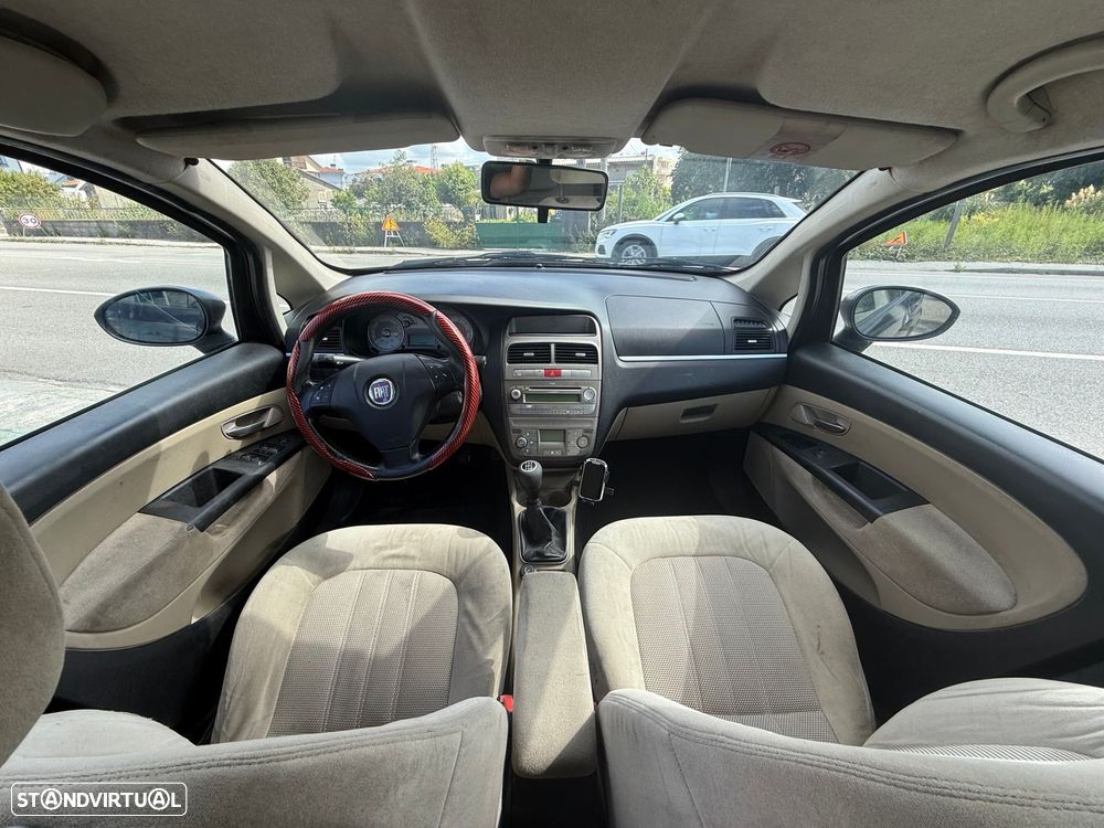 Fiat Linea 1.3 M-Jet Emotion - 13
