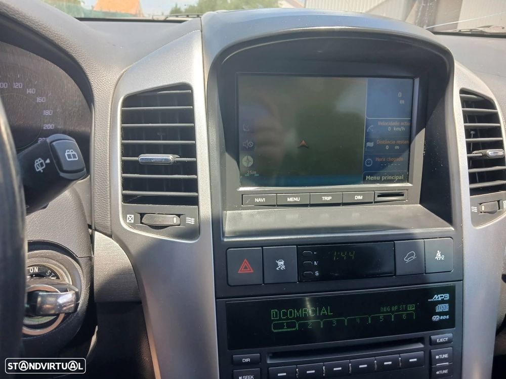 Chevrolet Aveo - 4