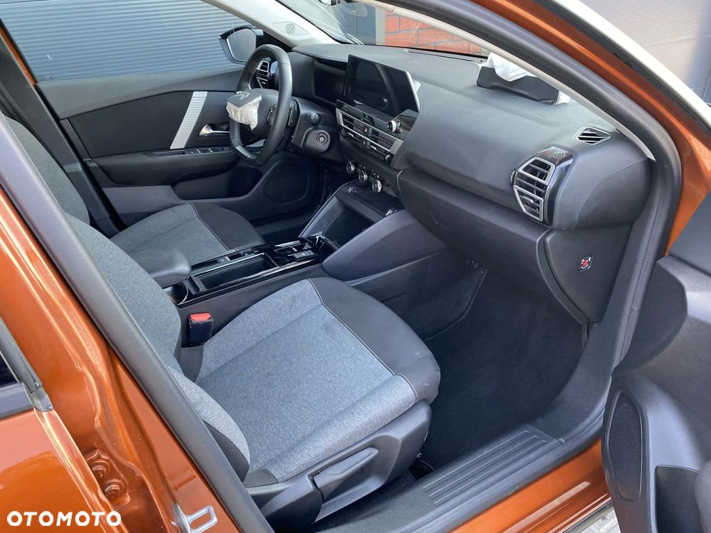 Citroën C4 PureTech 130 Stop&Start EAT8 SHINE - 10