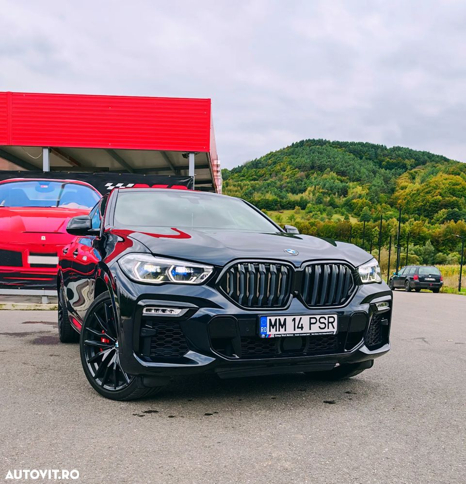 BMW X6 M M50i - 2