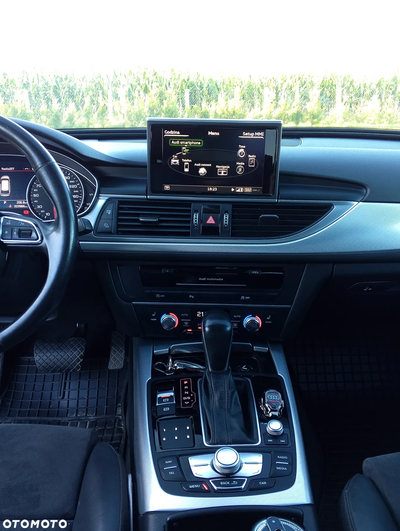 Audi A6 Avant 2.0 TDI Ultra DPF S tronic - 6