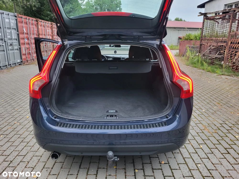 Volvo V60 D3 Edition - 10