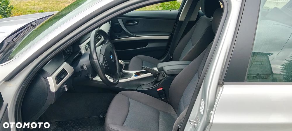BMW Seria 3 - 10