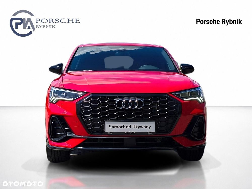 Audi Q3 Sportback - 9