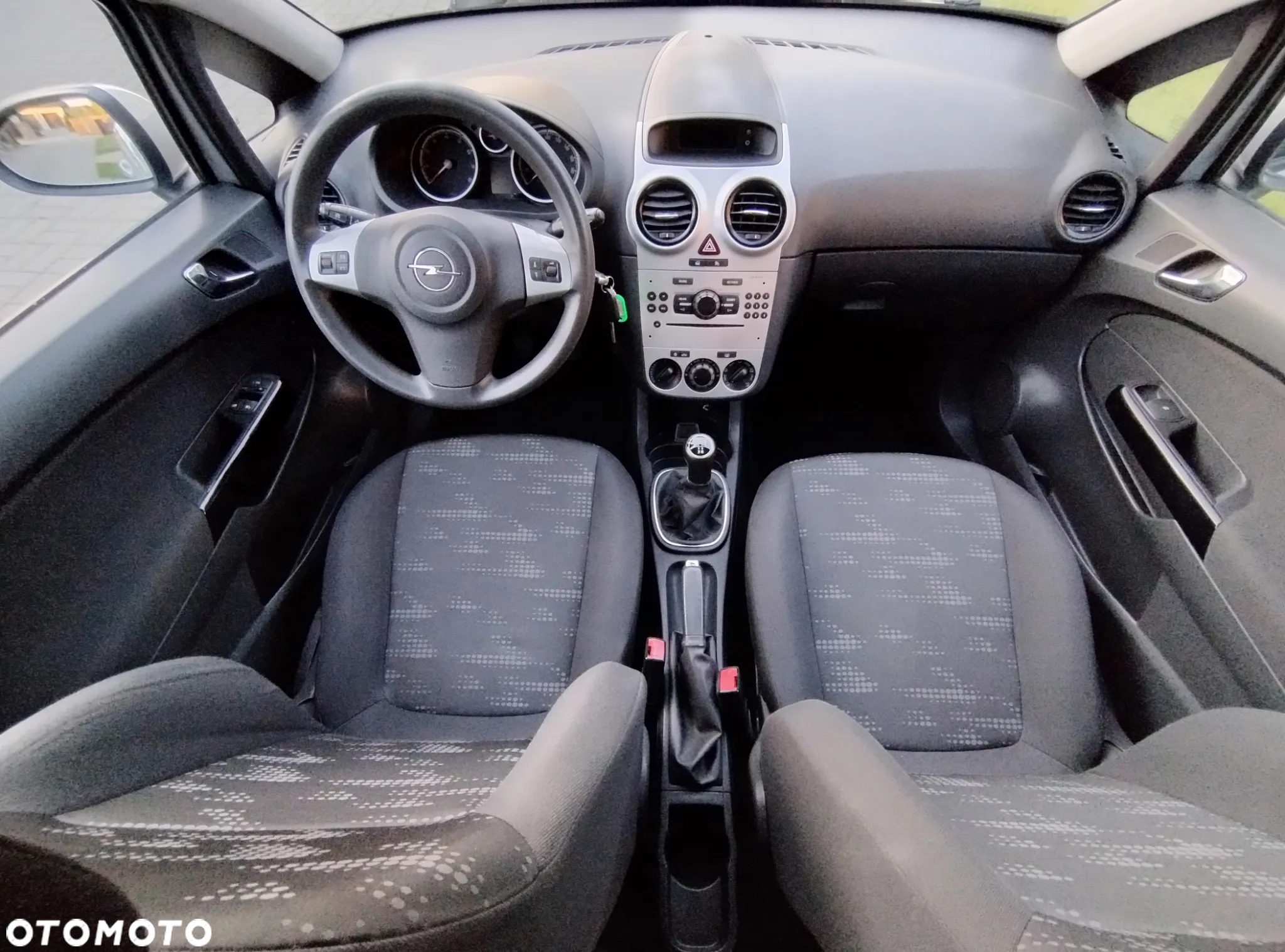 Opel Corsa 1.2 16V Enjoy - 27