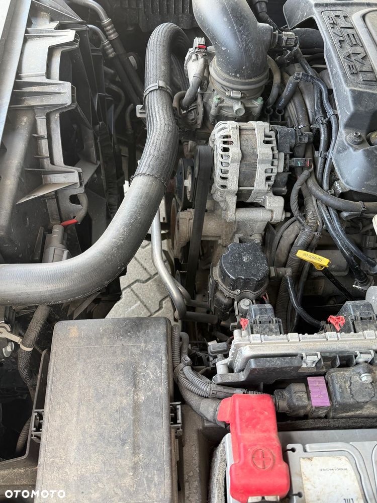 RAM 1500 5.7 Crew Cab Laramie - 9