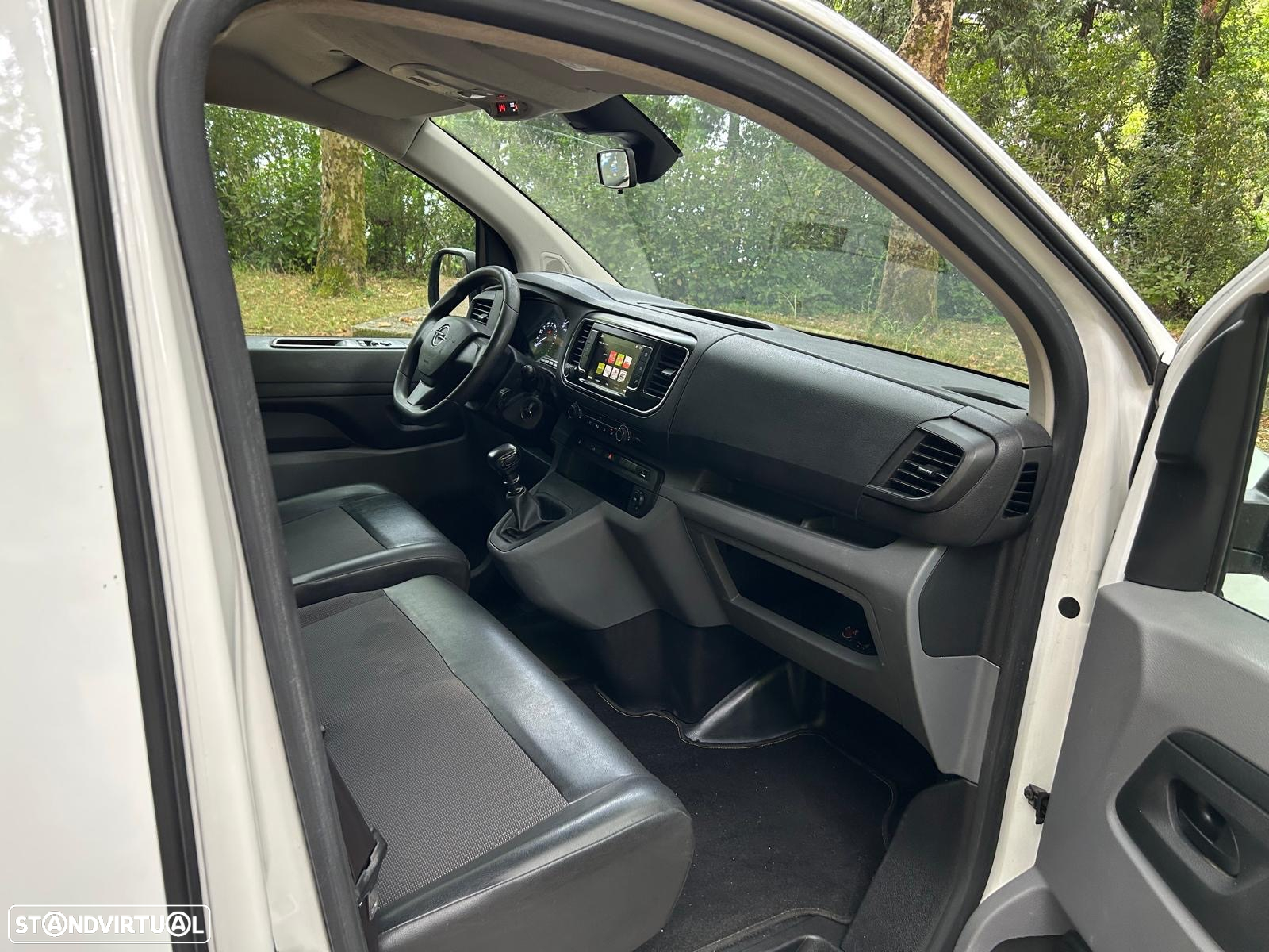 Opel Vivaro 1.5 BlueHDi 120 Longa S&S Flexcab - 14