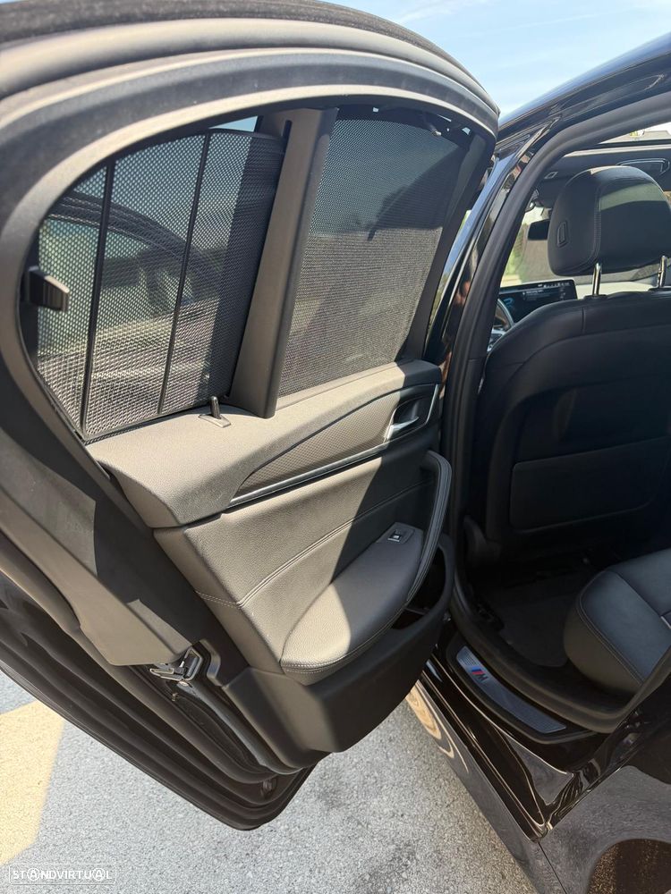 BMW 545 e xDrive Pack M - 17