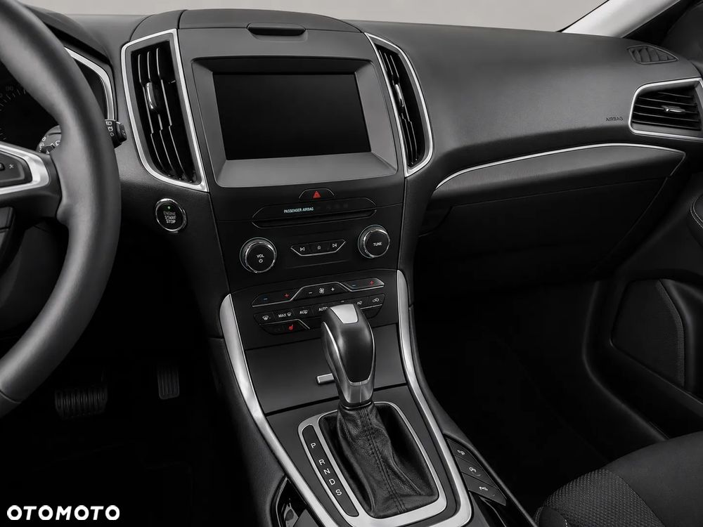 Ford S-Max 2.0 TDCi Titanium PowerShift - 15