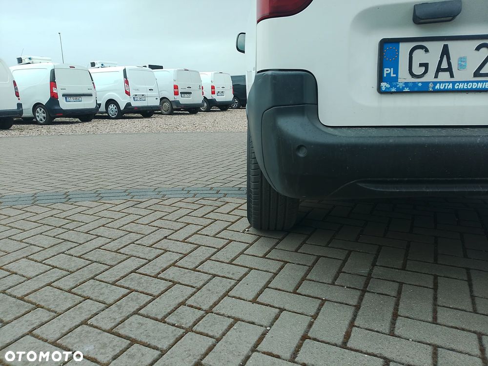 Toyota Proace City Partner Berlingo Combo Doblo L2 Izoterma Chłodnia Salon PL półka Inox 3 osoby - 21
