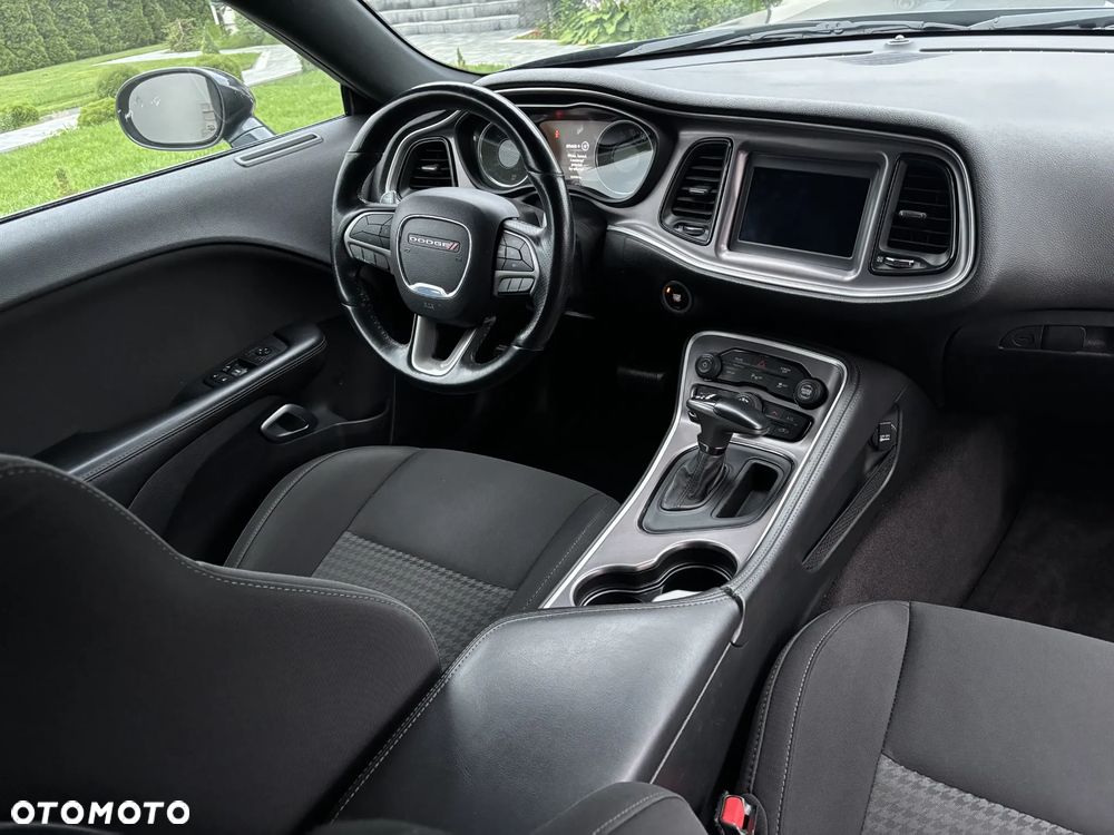 Dodge Challenger Automatik R/T Plus - 20