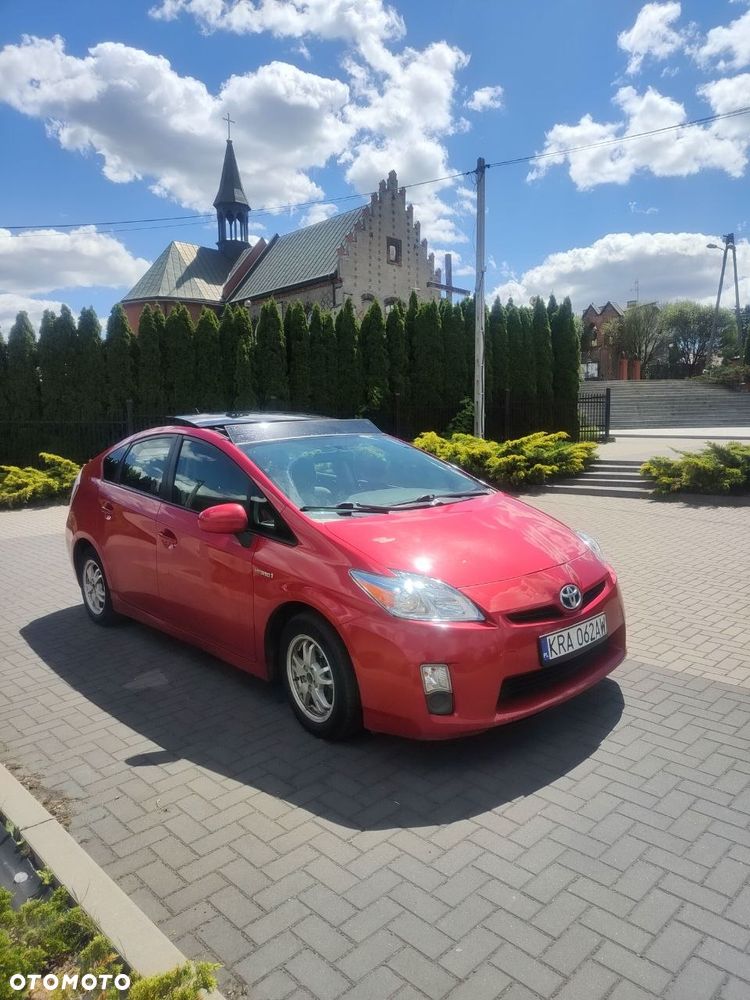 Toyota Prius 1.8 HSD Prestige - 2