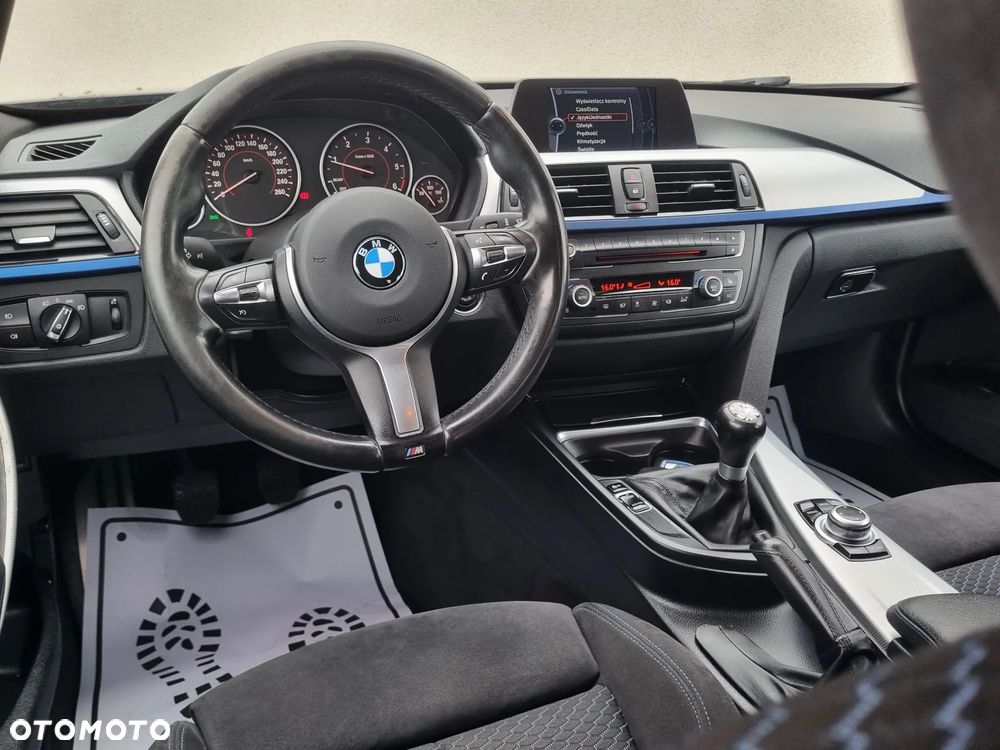 BMW Seria 3 318d M Sport EU6 - 8