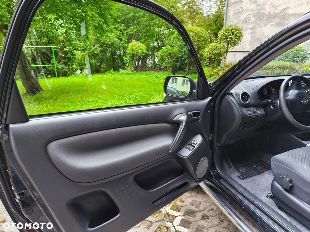 Toyota RAV4 1.8 VVT-i 4x2 - 14