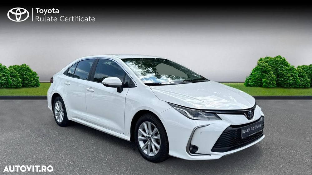Toyota Corolla 1.8 HSD Business - 7