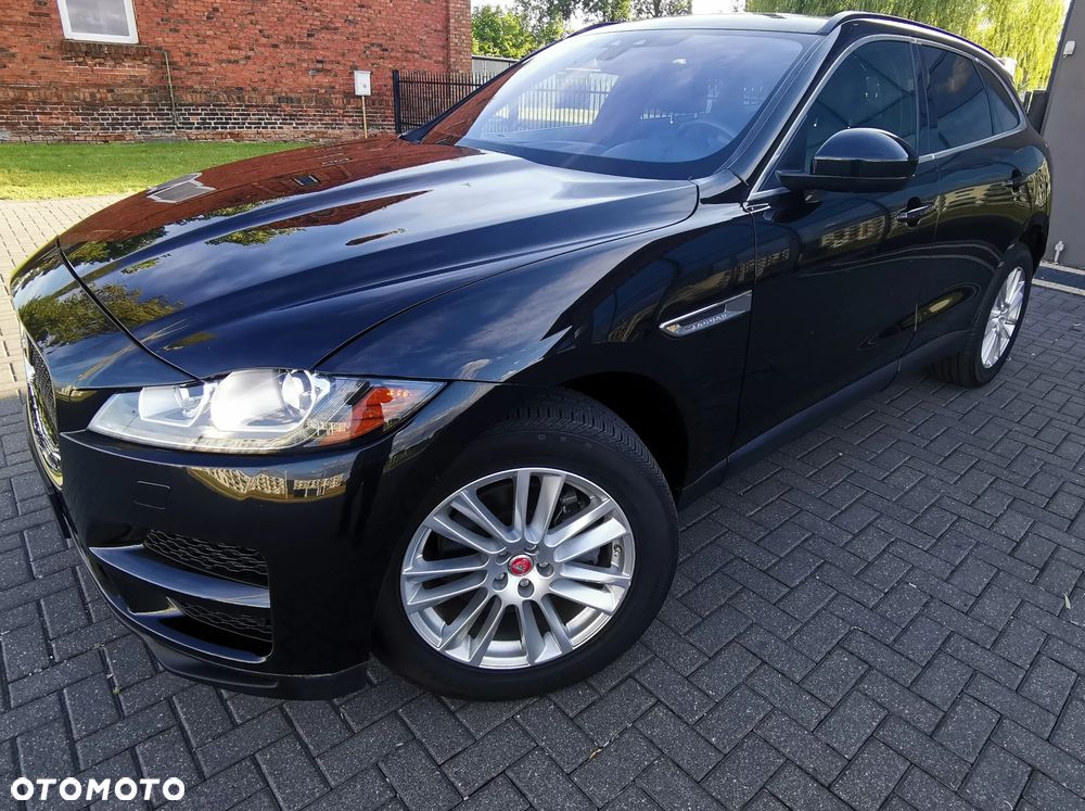 Jaguar F-Pace 35t AWD Prestige - 2