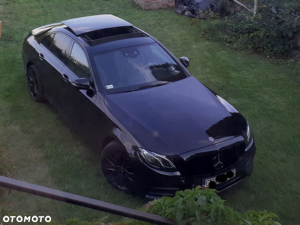 Mercedes-Benz Klasa E 220 d 9G-TRONIC - 11