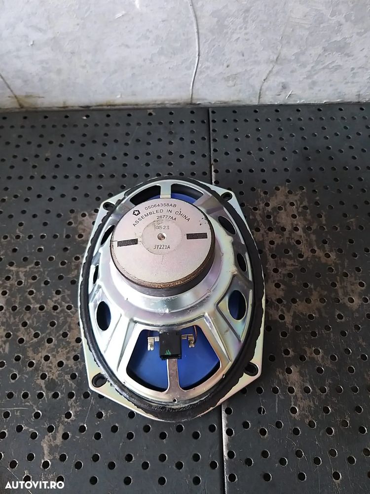 Boxa audio dreapta fata jeep grand cherokee 4 wk wk2 05064358ab - 2