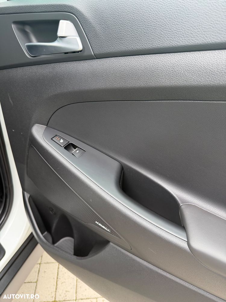 Hyundai Tucson - 16