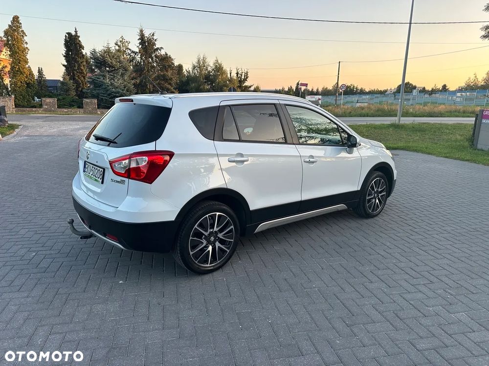 Suzuki SX4 S-Cross 1.6 Premium - 11