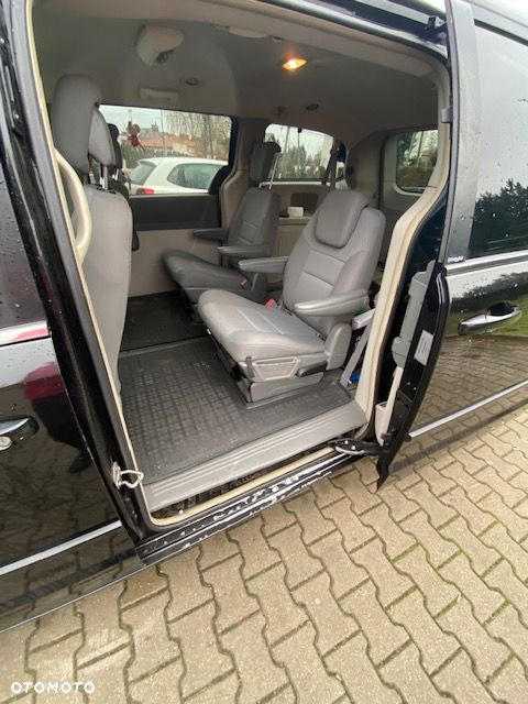 Chrysler Grand Voyager 2.8 CRD LX - 2